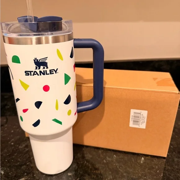 Stanley Quencher H2.0 Tumbler - White with Confetti Design And Blue Handle - Picture 2 of 6